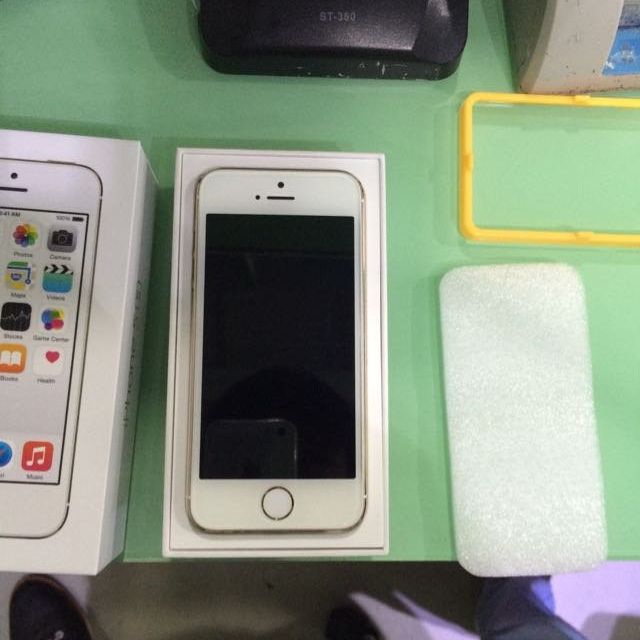 > apple iphone 5s 16g 金色 移动联通4g手机商品评价 > 这次是我网购
