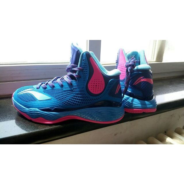 > 李宁云三代篮球鞋 正品春秋凌云魅影男鞋篮球比赛鞋abal003商品评价