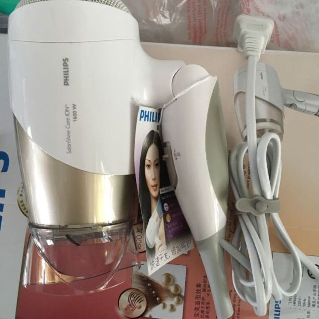 > 飞利浦(philips) 电吹风hp8203商品评价 > 嗯,挺好用的,物美价