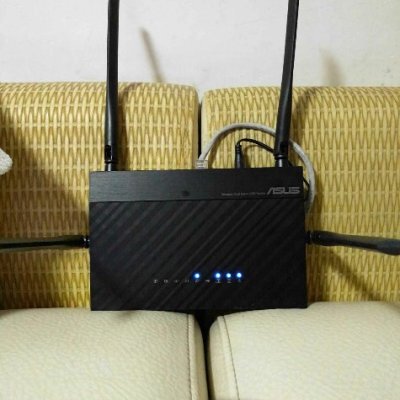 华硕官方旗舰店:华硕(asus)rt-ac1200 智能双频无线1200m千兆路由器