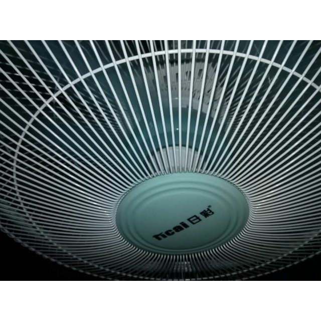 高性价比五叶风扇 日彩落地扇fs-40-ar1604电风扇刚购买时怕新牌的