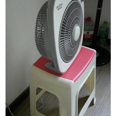 澳柯玛(aucma)kyt-25k516台式转页扇/五叶三档小型电风扇