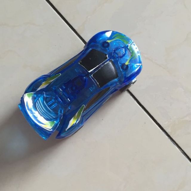 正版奥迪双钻机甲兽神爆裂飞车变形儿童玩具男孩生日礼物风暴猎鹰