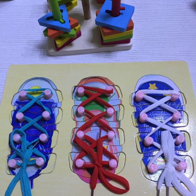 男女圣诞礼物专业蒙氏教具蒙特梭利系鞋带穿鞋拼板穿串线穿鞋板穿线板