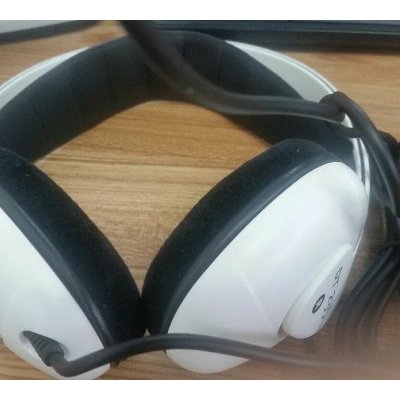 beyerdynamic/拜亚动力 dt235拜亚dt235头戴式发烧音乐耳机 白色