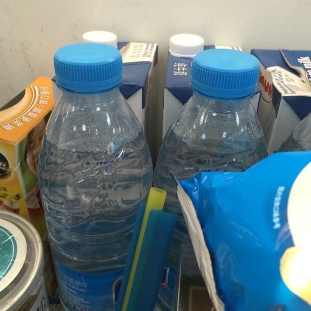 康师傅包装饮用水550ml24瓶整包饮用水新老包装随机发货