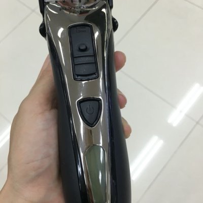 飞科理发器fc5901液晶显示电量 两块电池