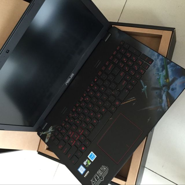 6英寸遊戲本電腦(i7-6700hq 8g 128gssd 1t gtx960m 4g獨顯 win10 黑)