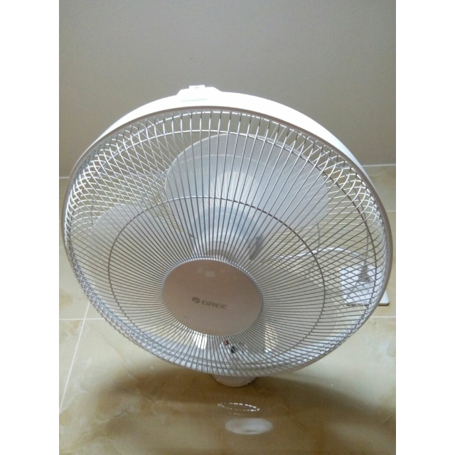 格力(gree)遥控版壁扇工程扇fb-4001b-wg家用静音3叶遥控壁挂扇 宿舍