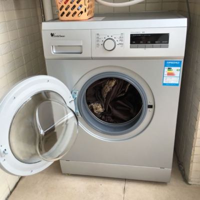 小天鹅(little swan) tg70-1226e(s) 7公斤 全自动滚筒洗衣机 银色