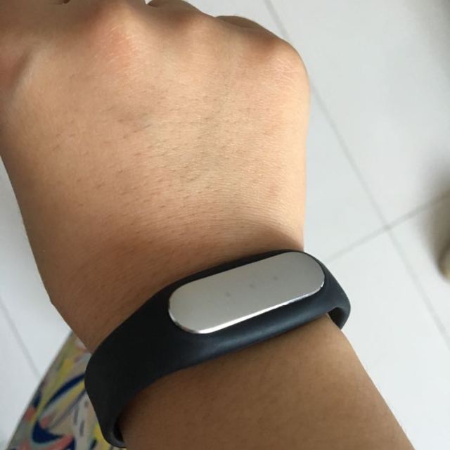 小米mi智能手环1代光感心率版小米手环黑色腕带led指示灯运动数据心率