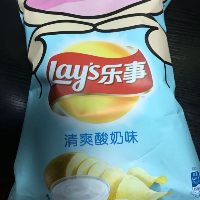 > 乐事 马铃薯片 清爽酸奶味70克(新老包装规格交替发货)商品评价 >