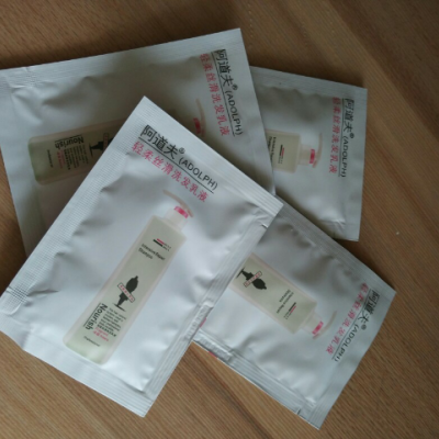 阿道夫洗发水洗头水去屑止痒留香洗发露德国品牌深度清洁300ml