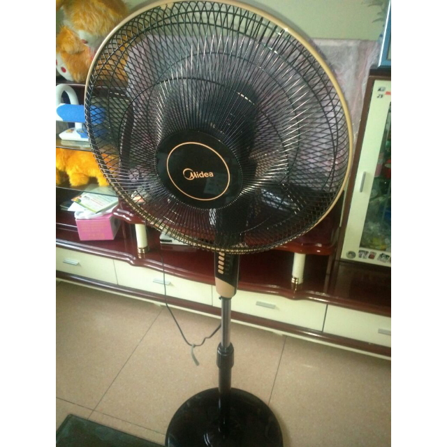 美的(midea)电风扇 静音遥控五叶落地扇 电扇 fs40-13gr