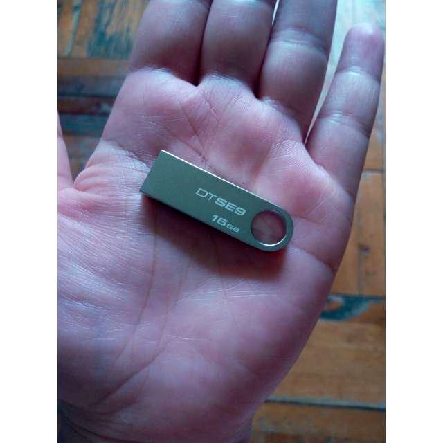 金士顿(kingston)dtse9 16gb u盘(银灰)