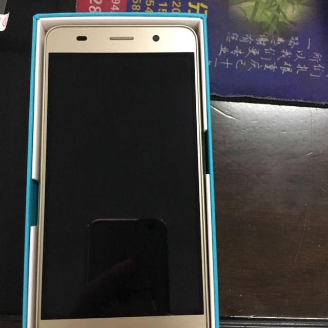 > 华为荣耀4a(scl-al00)(2gb ram)全网通4g(金色)商品评价 > 之前只想