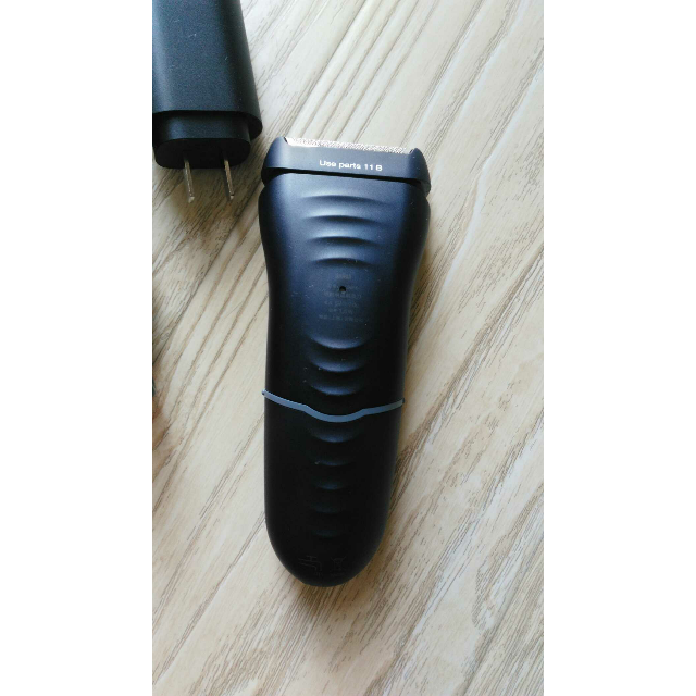 博朗(braun)电动剃须刀1系140s-1
