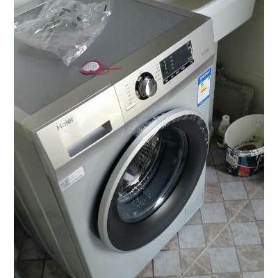 海尔(haier) xqg80-b12726 8公斤全自动滚筒洗衣机 变频静音一级能效