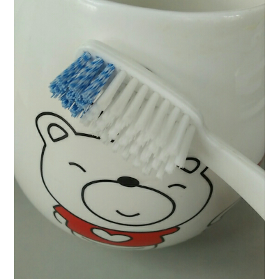 apache阿帕齐进口螺旋丝杜邦丝成人中毛牙刷 6支装