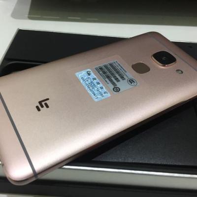 乐视(leeco)乐max2(x820) 金色 4gb 32gb 全网通4g手机 双卡双待 移动