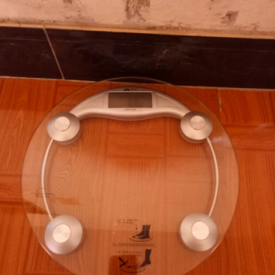 生活电器 个护健康 健康秤/厨房秤 香山 香山电子秤eb9005l 体重