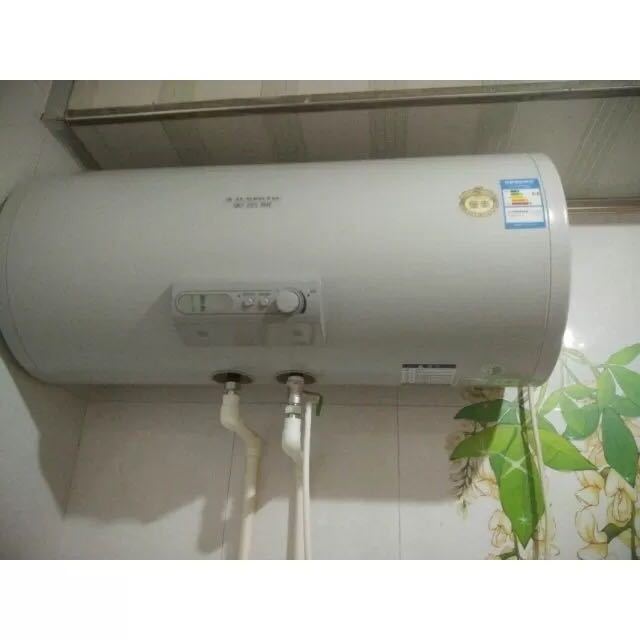 > ao史密斯 50升电热水器cewh-50a1s 单功率定时系列 50l商品评价 >