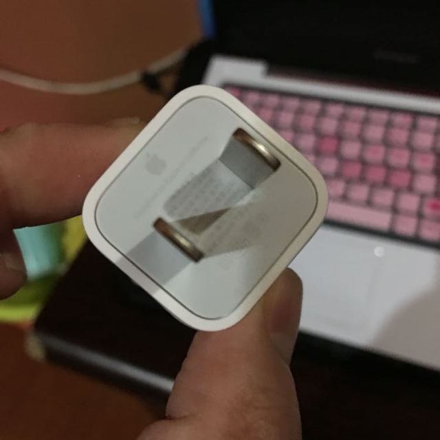 苹果原装充电器 适用于 iphone6/6s/5s/6plus/se 原装充电头(5w) 数据