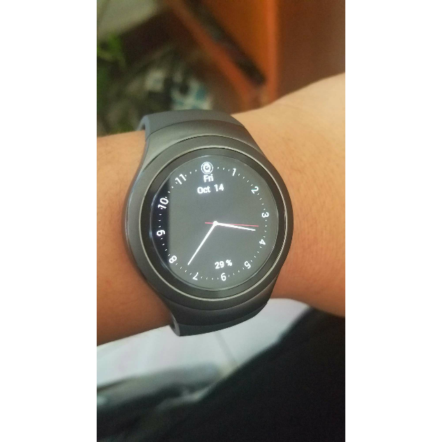 三星gear s2 智能手表sm-r720(素铅灰)