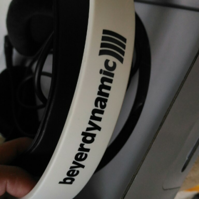 beyerdynamic/拜亚动力 dt235 白色 头戴式 发烧音乐耳机 dt235白色