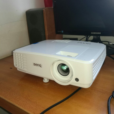 明基(benq) ms527 商用投影仪 商务办公投影机(800×600dpi分辨率