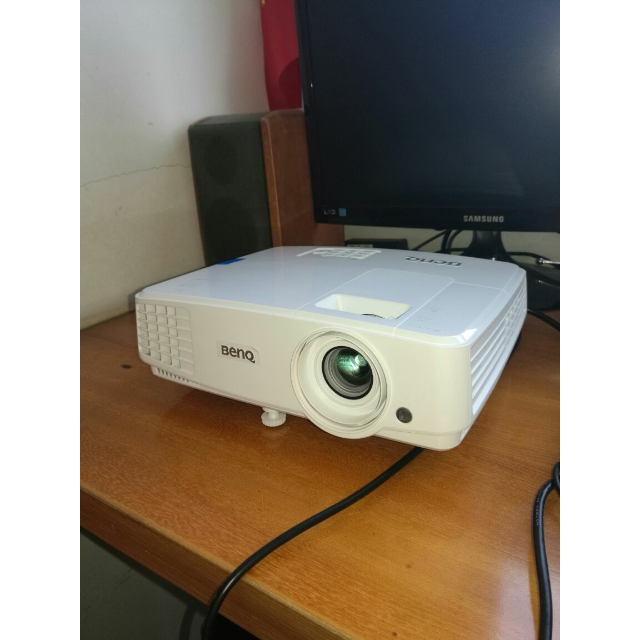 明基benqms527商用投影仪商务办公投影机800600dpi分辨率3300流明经典