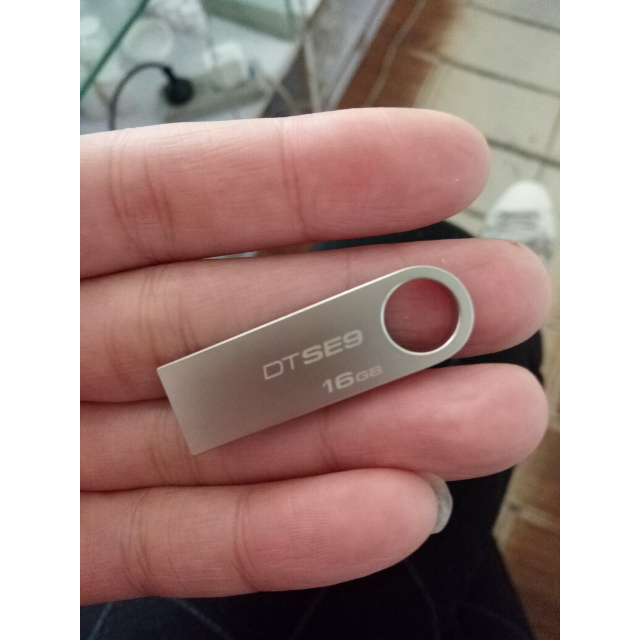 金士顿(kingston)dtse9 16gb u盘(银灰)