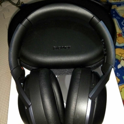 sony/索尼 mdr-1000x 头戴式无线降噪立体声蓝牙耳机 灰米色