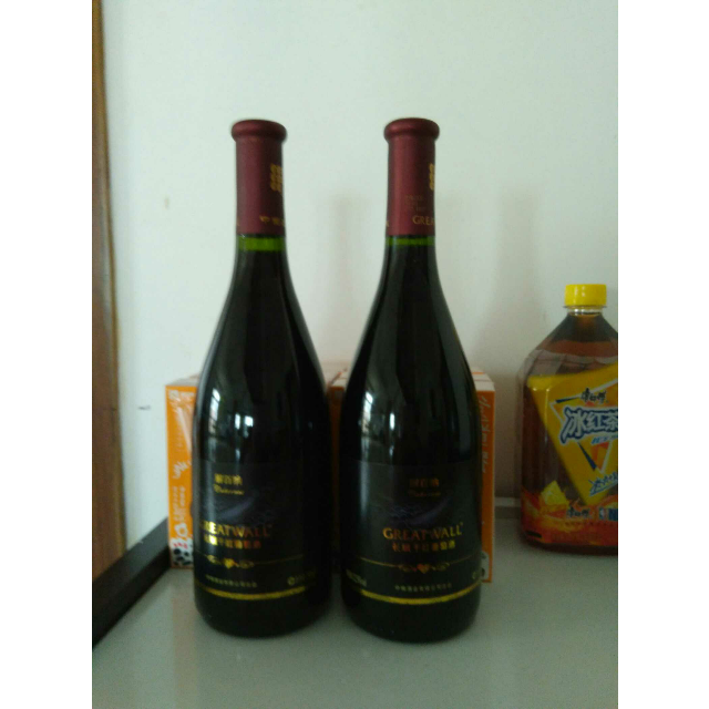 > 长城黑标解百纳干红葡萄酒750ml 单支装商品评价 > 瓶子很漂亮,第一