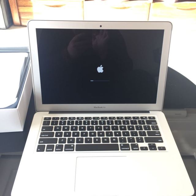applemacbookair133英寸笔记本电脑i58g128g核显mmgf2cha银色