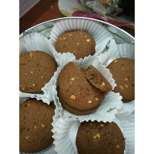 【苏宁易购超市】皇冠danisa丹麦巧克力腰果曲奇饼干200g/盒