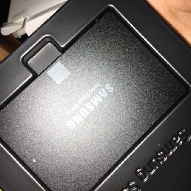 三星(samsung) 750 evo 250g sata3 固态硬盘