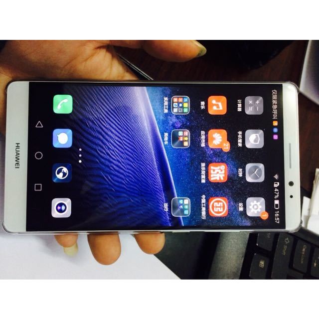 > 华为huawei mate8 3gb 32gb版 联通定制版(月光银)商品评价 > 第一