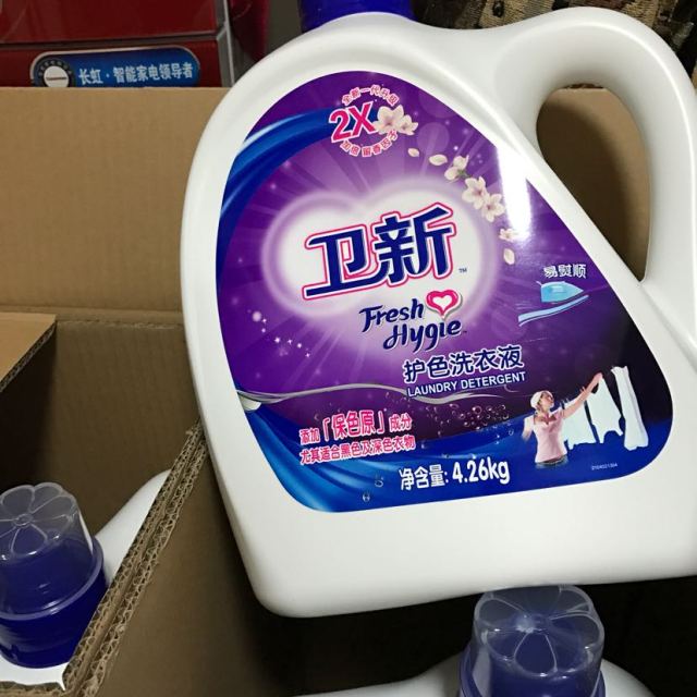 卫新护色洗衣液426kg机洗亮衣护色威露士出品