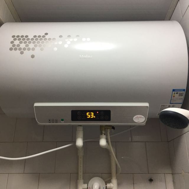 > 海尔电热水器es50h-d3 (e)商品评价 > 热水器非常好,安装师.