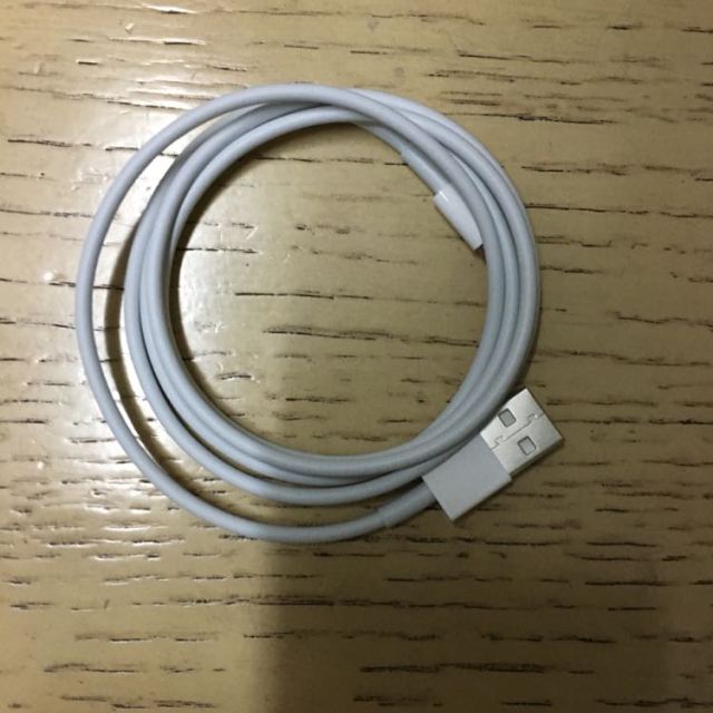 苹果(apple) md818fe/a lightning to usb iphone/ipad/ipod 连接线