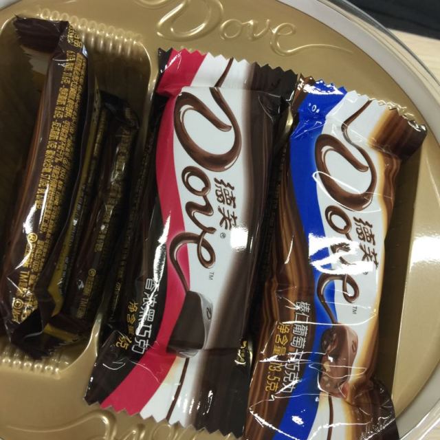 【苏宁易购超市】德芙 什锦装牛奶,榛仁葡萄干及黑巧克力碗装 249g/个