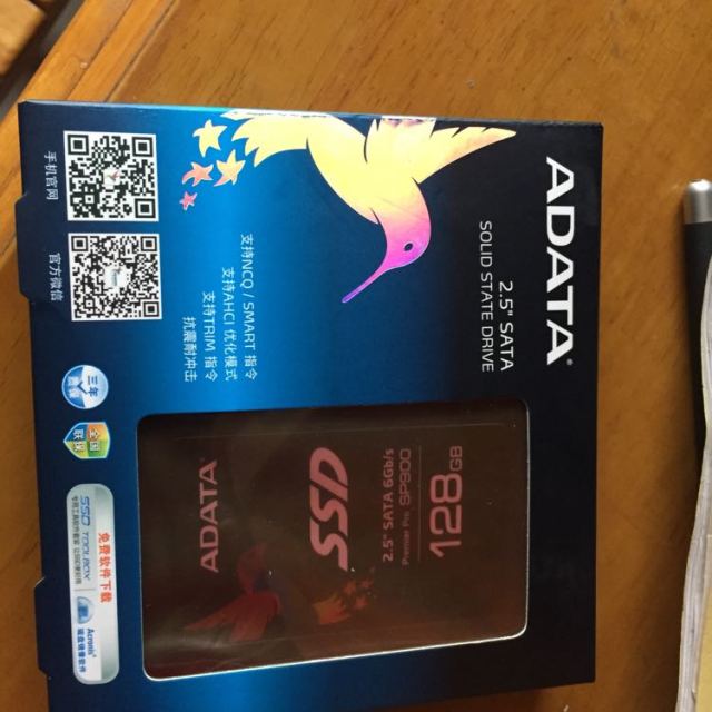 威刚ssd固态硬盘sp900128g