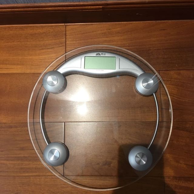 香山eb9005l电子秤 圆形电子称 体重秤 人体称 玻璃面板 透明健康秤不