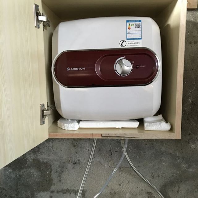 阿里斯顿(ariston)10l 智能速热 壁挂下出水式 小厨宝 ac10ue1.