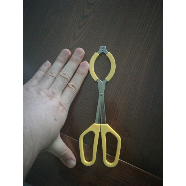 > 贝亲奶瓶消毒钳商品评价 > 不错不错,消毒不怕烫.