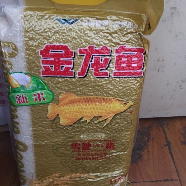 金龙鱼雪粳小町5kg吉林大米袋装