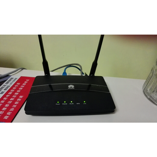 现货 华为ws318 无线路由器wifi穿墙王光纤 高速智能家用300m