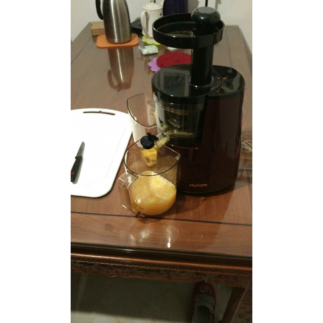 惠人(hurom)hu-600wn 第二代高配版原汁机 低速慢榨 榨汁机 家用多