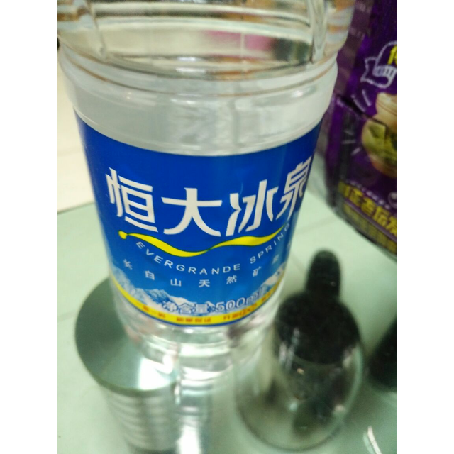 恒大冰泉飲用礦泉水500ml12瓶整箱裝飲用水